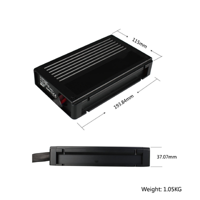 Bộ sạc pin DC đa năng Đầu vào DC12V 20A / Đầu vào năng lượng mặt trời Bộ sạc 16V-25V