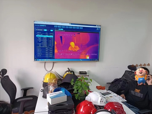 Máy ảnh mũ bảo vệ nhân viên cứu hỏa 4G với màn hình LCD Hình ảnh chống cháy chống nước