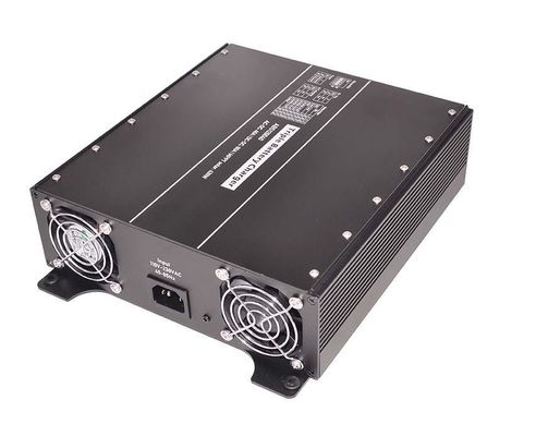 Bộ sạc pin thông minh năng lượng mặt trời MPPT