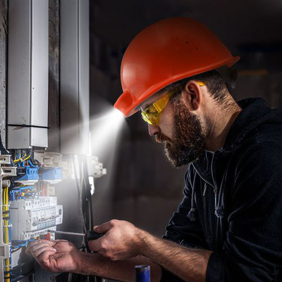 Máy ảnh đèn pha AI với chức năng GPS màu trắng LED và hệ thống Wifi SOS Phạm vi lấy nét 0,5 mét hỗ trợ vô hạn