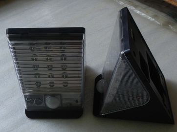 Pin năng lượng mặt trời Camera an ninh Wifi Ourdoor Chống nước IP65 Camera quan sát ẩn Loại ánh sáng IP