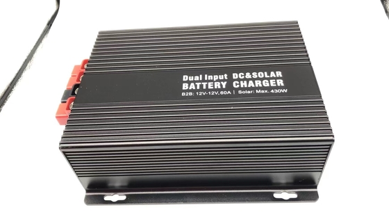 Bộ điều khiển bộ sạc pin năng lượng mặt trời đầu vào kép 12V B2B 60A MPPT 30A