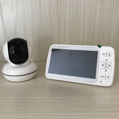 Điều khiển bằng giọng nói Màn hình trẻ em không dây Loa hai chiều Màn hình 5 inch độ phân giải cao