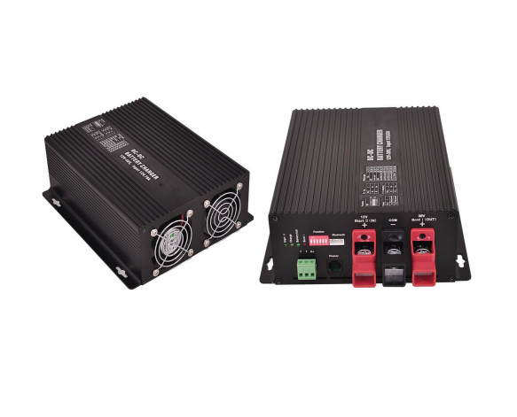 Bộ sạc pin 48V Điện áp bình thường DC12V đến 48V Với điện tự tiêu thụ 35 MA Điện xuất tối đa 15.4A